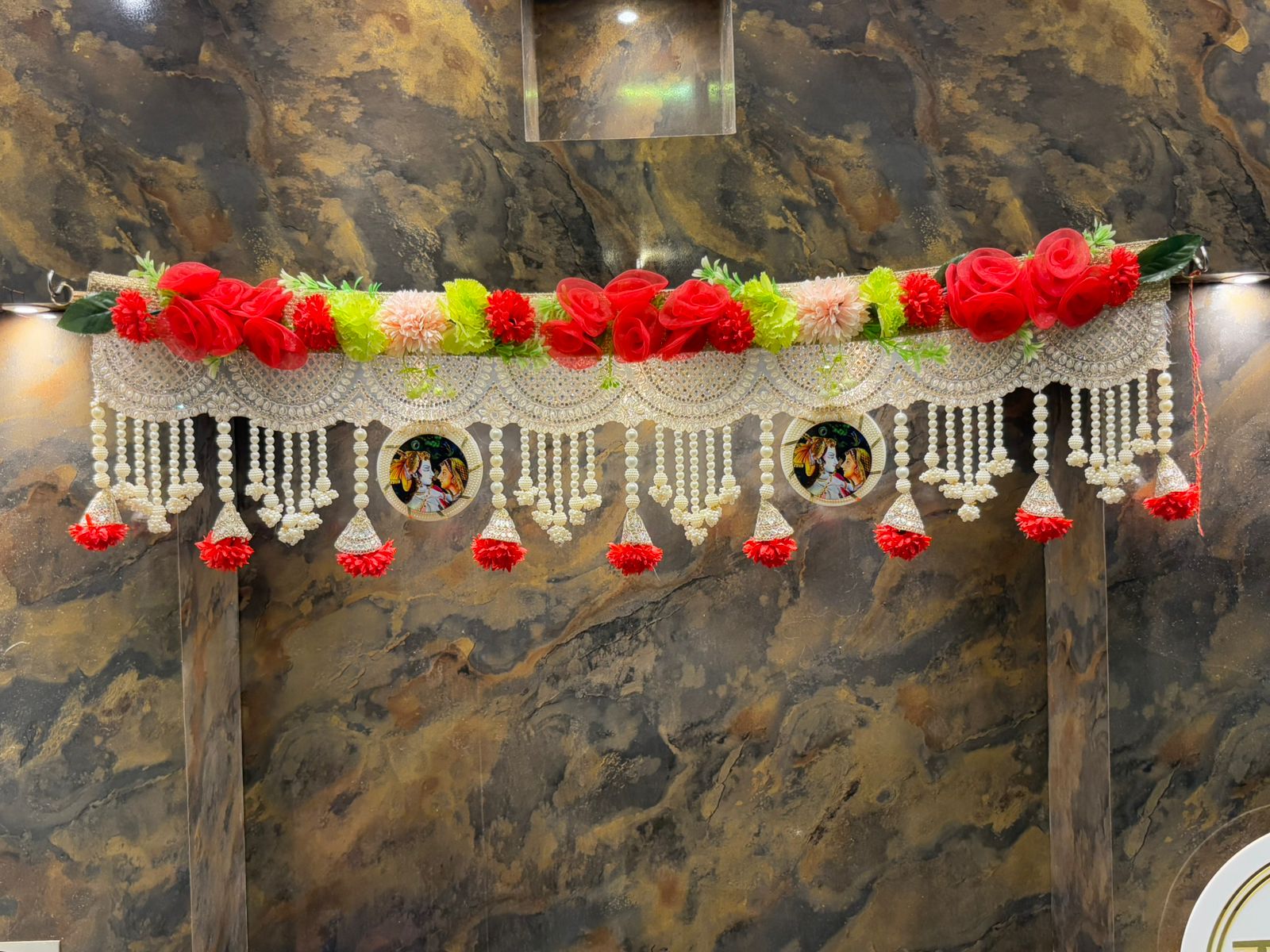 Radha Krishna Pearl Toran